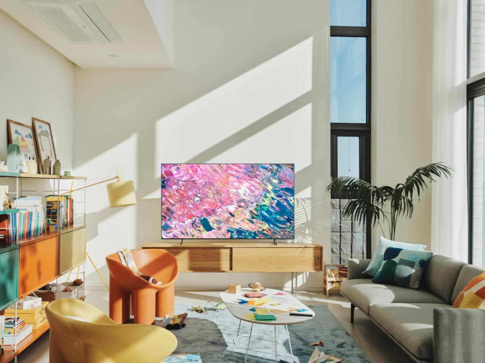 Samsung - 43 Inch Class Neo QLED 4K Smart TV QN70H